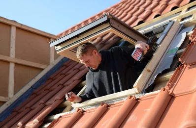 Pose de fenêtres de toit Velux à Colomby